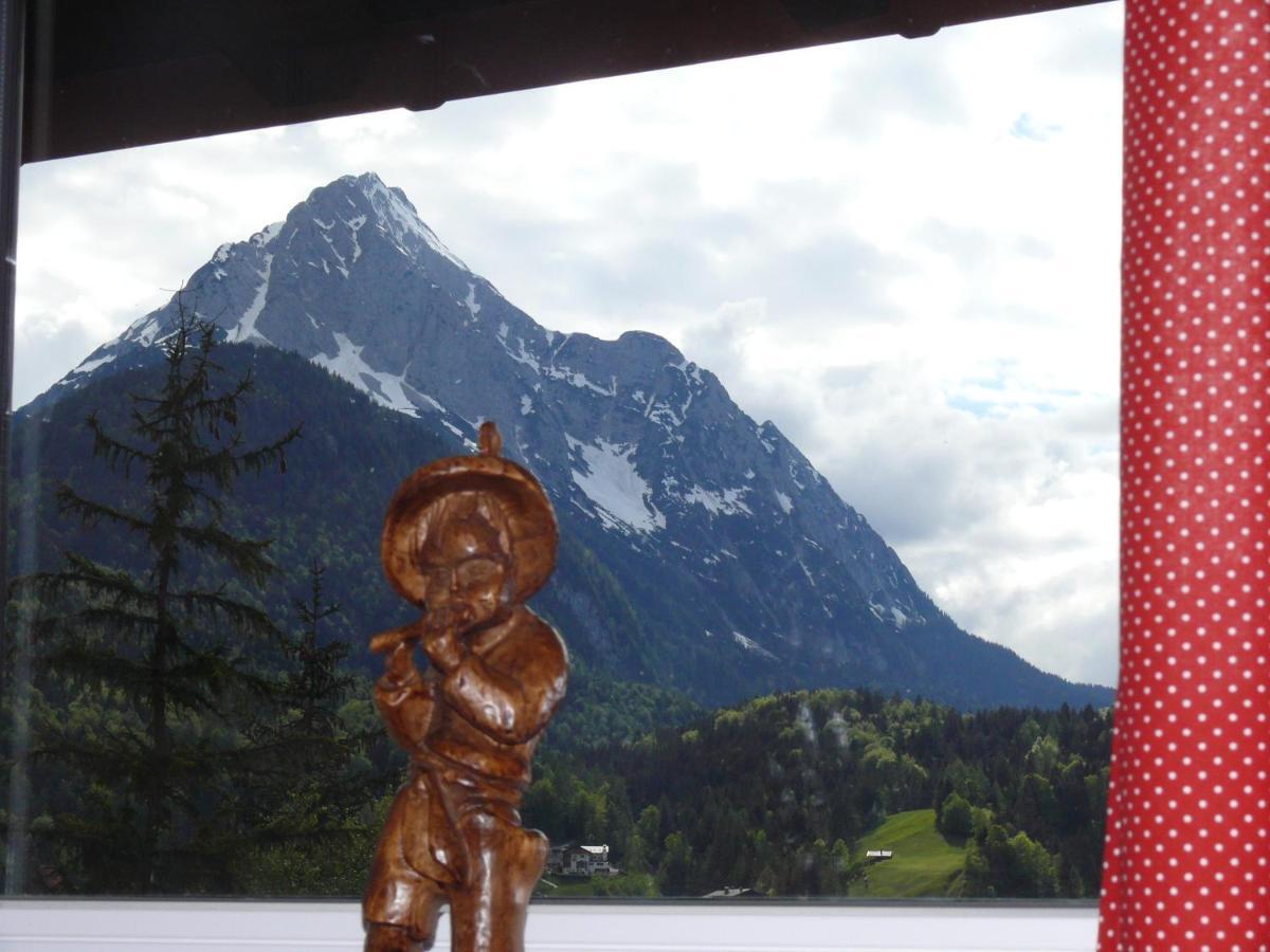 Ferienwohnung Arzgrube Mittenwald Exterior photo
